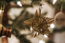 Pathi Grass Star Ornament