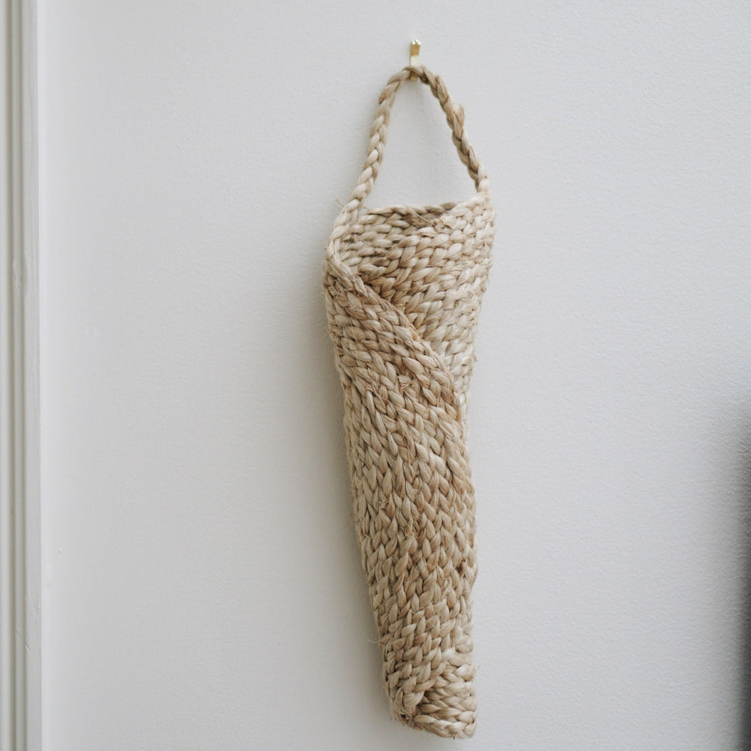 Wall Cone Vase Hanger