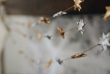 Sparkle Palm Star Garland